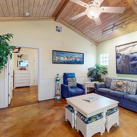 Sail Away At Pirate'S Bay Unit 113 Apartment Port Aransas Exterior photo